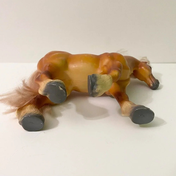 Vintage 1996 Empire Industries Horse Toy Figure - Picture 9 of 16